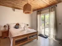 NosyBe, l'île aux parfums, 300 m from the beach, tropical garden โรงแรมใน