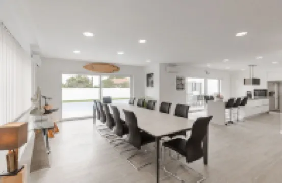 Chill House - Villa with playing room and at 3km away from the beach