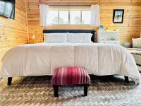 Sleeping Lion Casita in Fort Davis, Texas. Explore The Davis Mountains and area. Hotel a Fort Davis