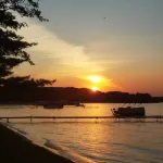 Spectacular Lakefront Cabin w/boat mooring on Higgins Lake Sleeps up to 8 people