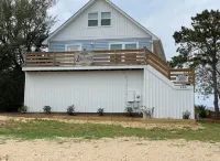Nauti Buoys 2BDRM 2Bath APT,Kitchen,Living,Dining,Office,5 min to beach,walkable