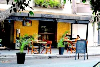 Deluxe Room in Condesa + Rooftop & Coworking - Epsilon by Nomadier - บังกะโล