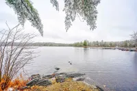 Jamtel Arden cottage - Kennebec Lake, Arden ON.