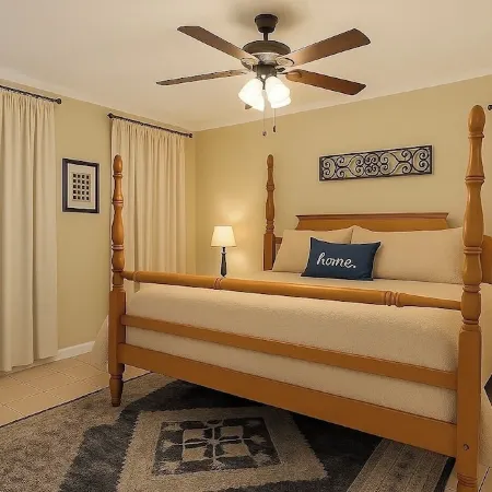 •A Family Haven N' Heart of Tupelo: 4 Bedrooms, 6 Beds, 1.5 Baths Sleeps 8 or 9