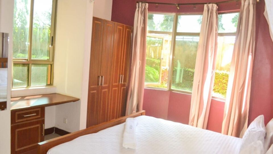 Cozy 3 bedroom family size apartment
