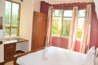 Cozy 3 bedroom family size apartment