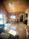 Cabin- no cleaning fees: Cranberry Fest, waterparks, trail riding for utv/atv