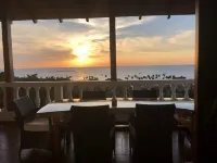 AMAZING OCEAN  VIEWS AND SUNSETS Penthouse #1