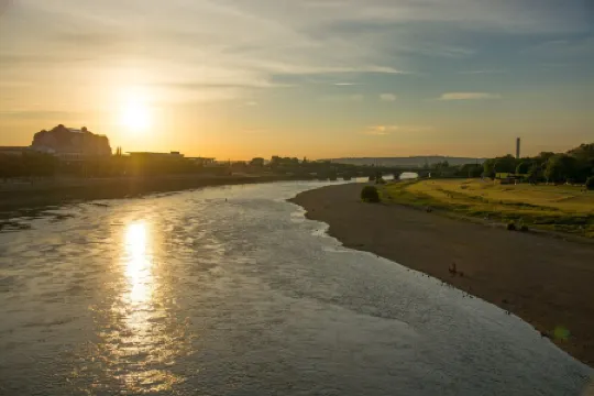 Apple dream - the fine apartment in Dresden's Neustadt