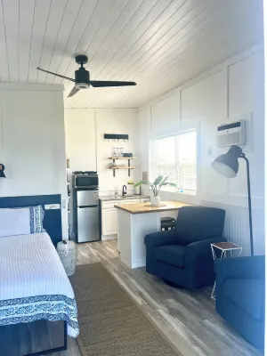 Love Shack Hotel in zona Bakers Bay Golf and Ocean Club