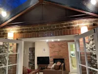 Riverside cottage in idyllic  location with private mooring.Great for fishing!