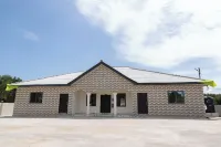 Warapie Lodge Hotels in Komenda
