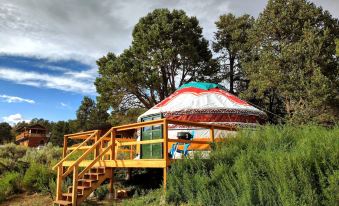 Boulder Mountain Guest Ranch