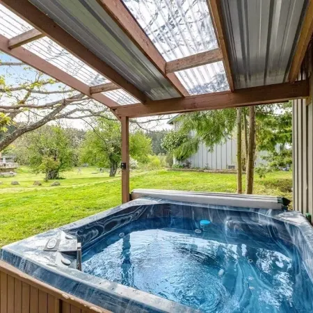 Deer Harbor Cottages