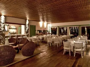 Lake Vilas Charm Hotel