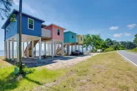 Beachfront Retreat w/ Dock in Lanark Village! - Beach