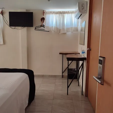 Hotel Ashly Loma Larga