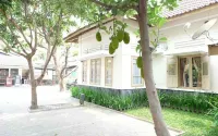 Ndalem Suratin Guesthouse