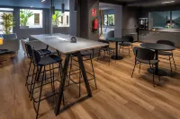 Hostal Operaramblas - Guest houses