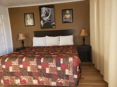 Deluxe Inn Hôtels à : 