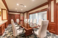 Emerald Grande Condominiums at HarborWalk Village Hotels in Destin