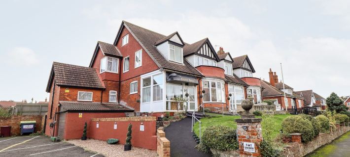 Caxton House Hotels in Skegness