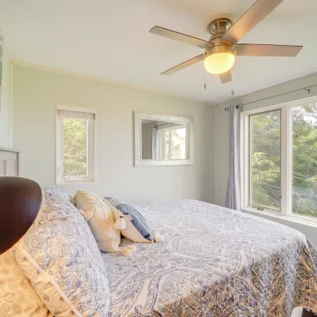 Close to Hiking and Town! Peaceful Sugar Mtn Condo
