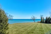 Lake Michigan Gem: Private Beach & Game Room - 4-Star