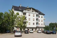 Mala Italia Apartments Hotel di Trzebnica