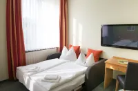 Land- Und Golfhotel Alte Fliegerschule