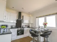 24 Waters Edge Hotels in Banff