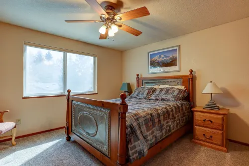 Larkspur Trail 3 Bedroom Home by Redawning
