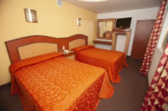 Hotel Tres Colonias - Sólo Adultos