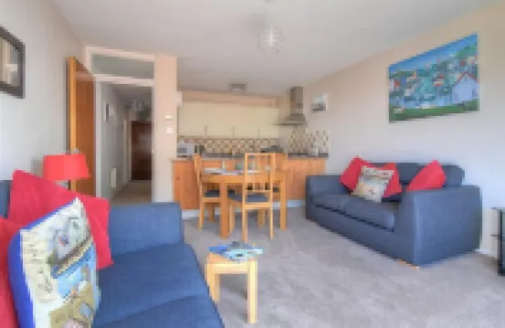 海灣觀景法院4號