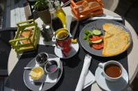 Montenegro Backpackers Home Budva - 2-Star