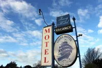 Ferry Motel Hotels in Governors Bay