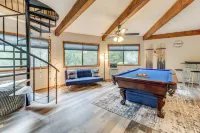 Near Lake Gaston: Unique Home w/ Deck & Fire Pit! - Wifi