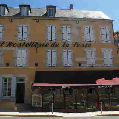 Logis Hostellerie de la Poste Hotel Exterior