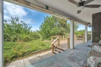 Manor and Mutts #1 Cottage