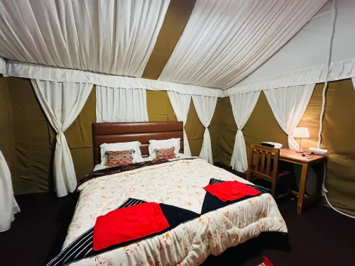 Camp OM Riverside Retreat Hotels in Chamoli