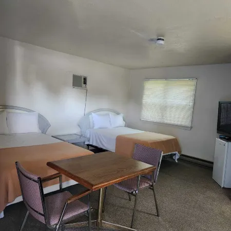 Chatham Motel