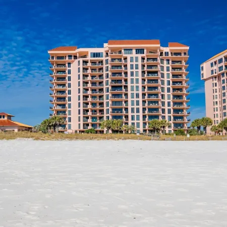 Sea Chase 505C Condo