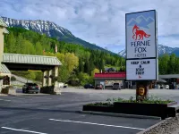 Fernie Fox Hotel - Parking