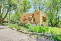 Fish & Hike: Cotopaxi Casita w/ Mtn Views! - 4-Star