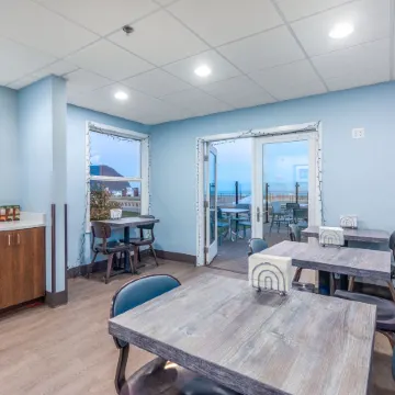 Seashore Inn on the Beach Seaside