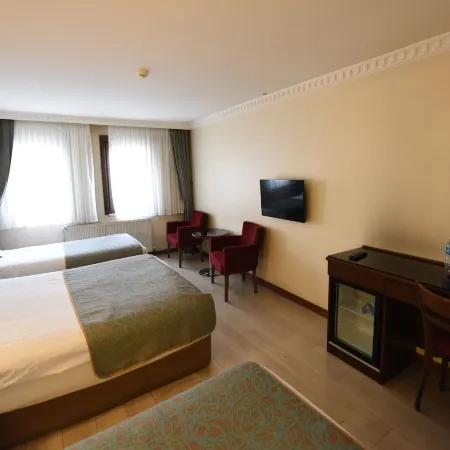 Asal Hotel Отели рядом с достопримечательностью «Замок Анкары»