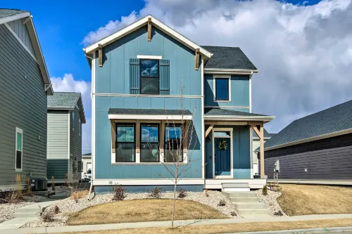 Walk to Parks! Billings Gem w/ Soaking Tub - Homestays