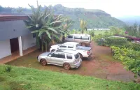 Sipi Valley Resort - parking