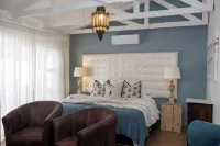 The Rez Guesthouse Отели в г. 