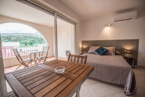 Les Alizés Résidence & Spa Hotels in Belgodere